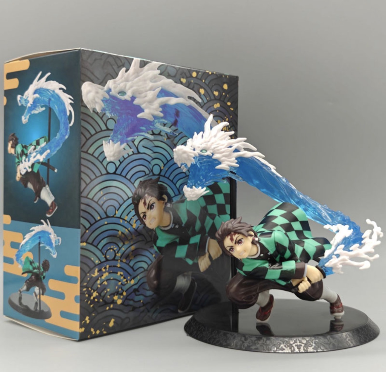 فیگور تانجیرو در حال حمله