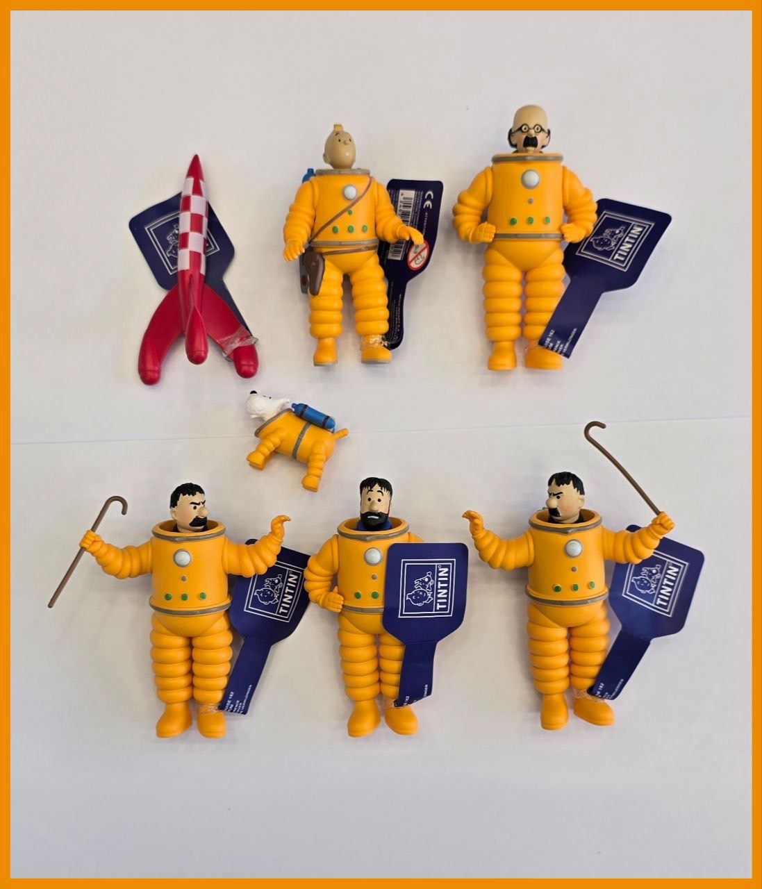 پک اورجینال تن تن و دوستان با لباس فضانورد